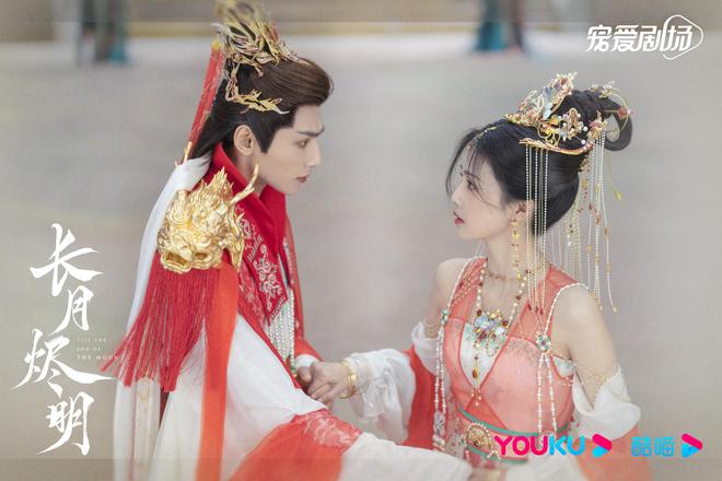 《长月烬明》开分6.2,凭啥输了《星落凝成糖》1.0分? 1 20230413 01