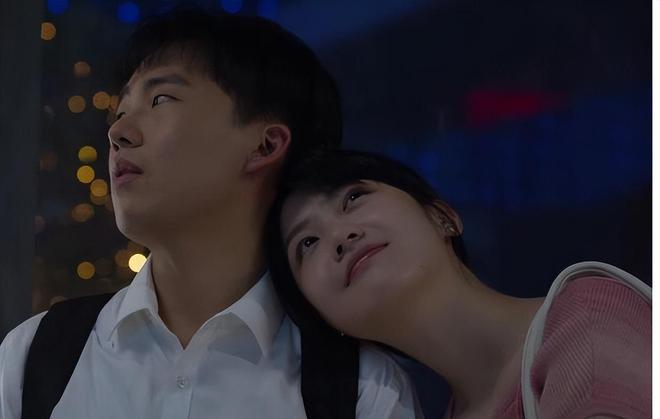 《平凡之路》:全剧最美的女人,不是左娜和易帆,而是一个小配角 5 202305007 05