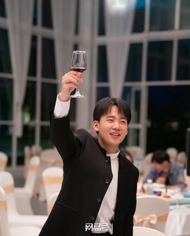 郭麒麟新剧《边水往事》即将来袭, “哑巴”蒋奇明参演, 期待吗! 2 20230516 02
